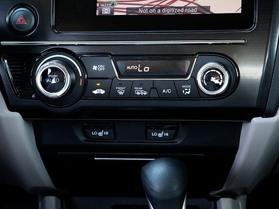 2015-honda-civic-compact-car-comparison-13-600-001