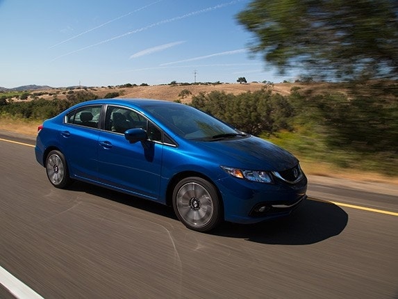 2015-honda-civic-compact-car-comparison-18-600-001