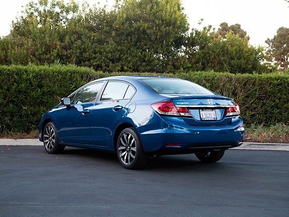 2015-honda-civic-compact-car-comparison-28-600-001
