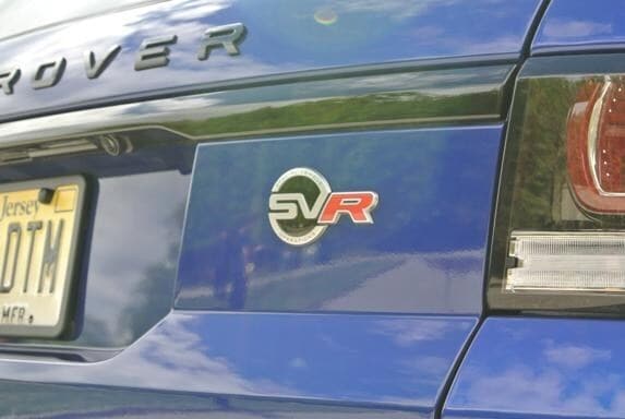 2015-range-rover-sport-svr-5-600-001