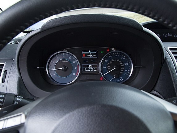 2015-subaru-impreza-compact-car-comparison-04-600-001