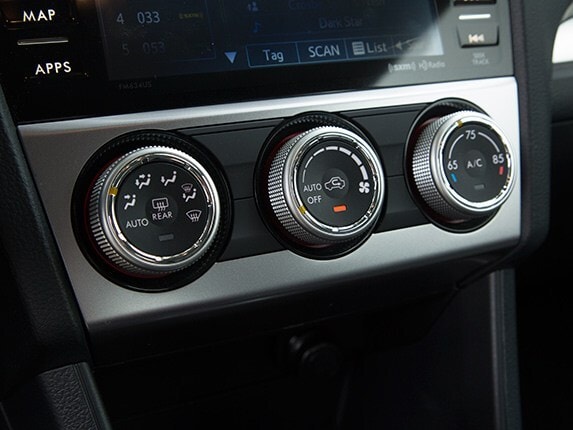 2015-subaru-impreza-compact-car-comparison-05-600-001