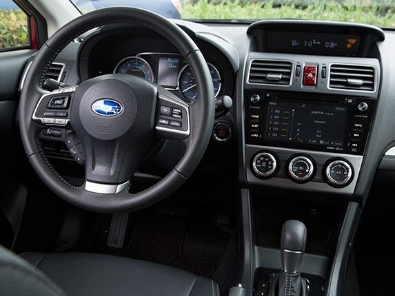 2015-subaru-impreza-compact-car-comparison-07-600-001