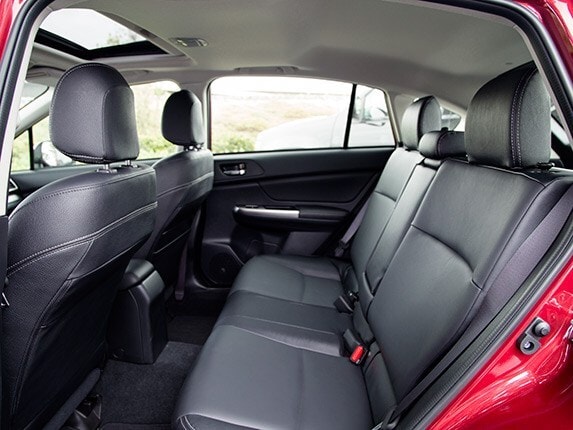 2015-subaru-impreza-compact-car-comparison-13-600-001