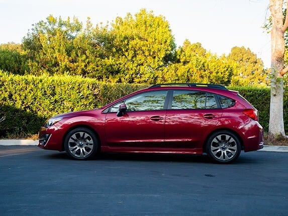 2015-subaru-impreza-compact-car-comparison-24-600-001