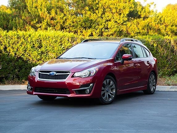 2015-subaru-impreza-compact-car-comparison-25-600-001