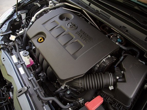 2015-toyota-corolla-compact-car-comparison-25-600-001