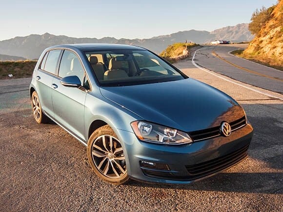 2015-volkswagen-golf-tsi-exterior-01-600-001