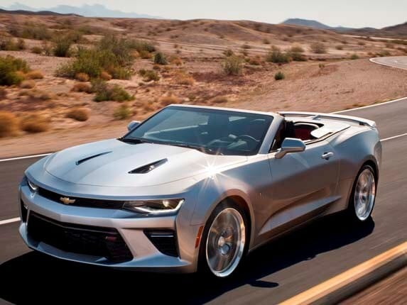 2016-chevrolet-camaro-convertible-front-action1-600-001