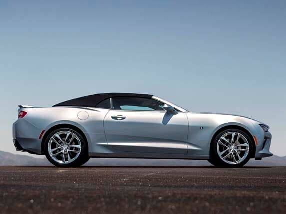 2016-chevrolet-camaro-convertible-side-static1-600-001