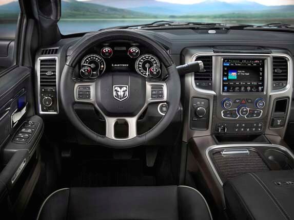 2016-ram-2500-limited-interior-front2-600-001