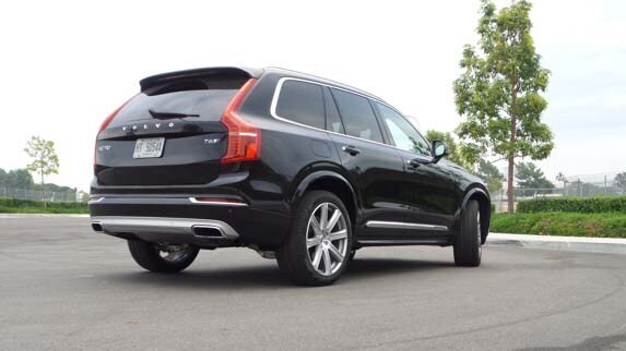 2016-volvo-xc90-qt-11-600-001
