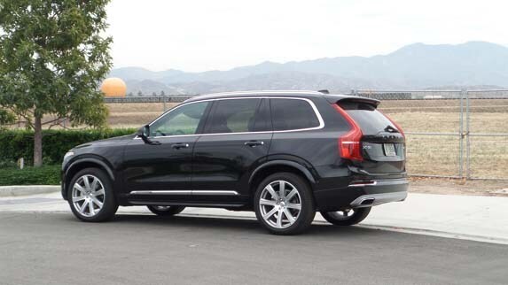 2016-volvo-xc90-qt-22-600-001