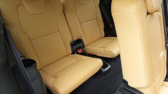 2016-volvo-xc90-qt-29-600-001