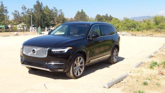 2016-volvo-xc90-qt-5-600-001