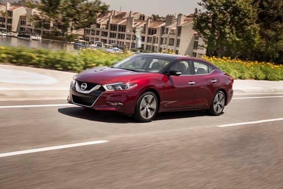 2016_nissan_maxima_11-600-001