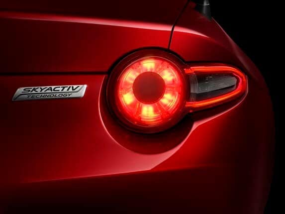 2016mx-5_rear_left-taillight-600-001