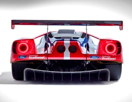 ford-gt-racer-tail-on-static1-600-001