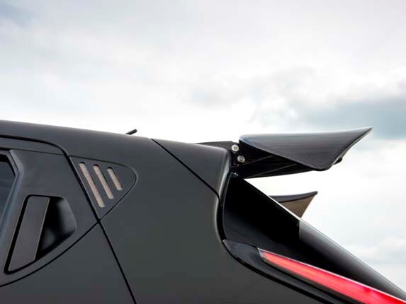 nissan-juke-r-2-0-concept-rear-spoiler-detail2-600-001