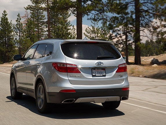 2015-hyunda-santa-fe-02-600-001