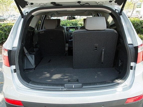 2015-hyunda-santa-fe-22-600-001