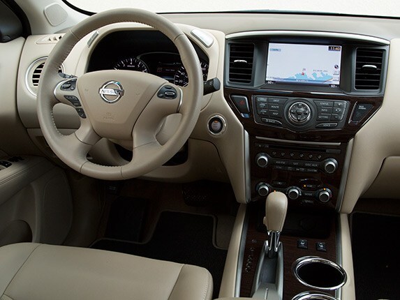2015-nissan-pathfinder-comparison-16-600-001