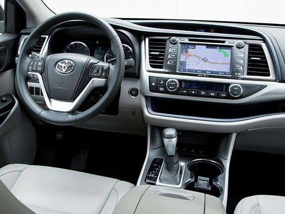 2015-toyota-highlander-21-600-001