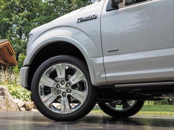 2016-ford-f150-limited-front-wheel-detail1-600-001