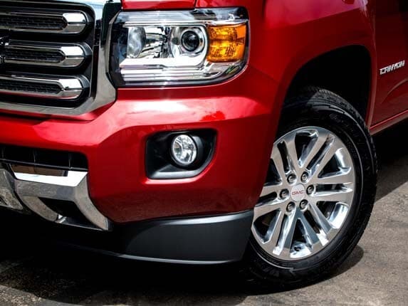 2016-gmc-canyon-sle-front-quarter-detail1-600-001