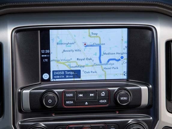 2016-gmc-sierra-1500-apple-carplay-screen-detail1-600-001
