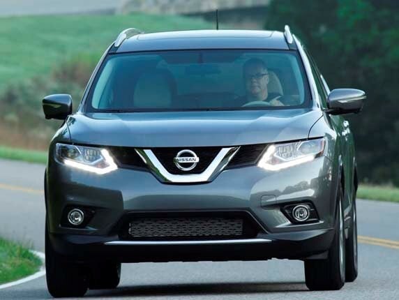 2016-nissan-rogue-front-action1_lead-600-001