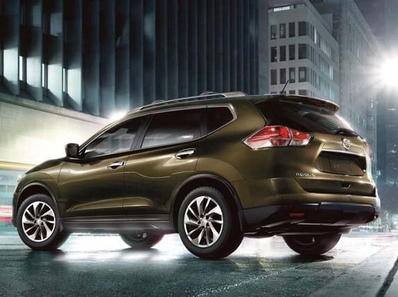 2016-nissan-rogue-rear-side-static1-600-001