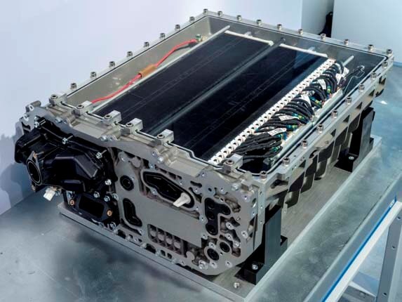 bmw-fcev-fuel-cell-stack-cutaway-600-001