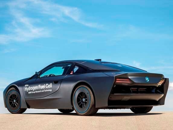 bmw-i8-fcv-prototype-rear-static1-600-001