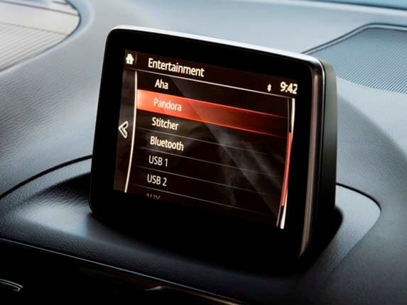 2014-mazda3-screen-600-600-001
