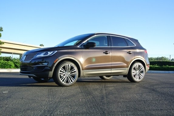 2015-lincoln-mkc-black-label-13-600-001