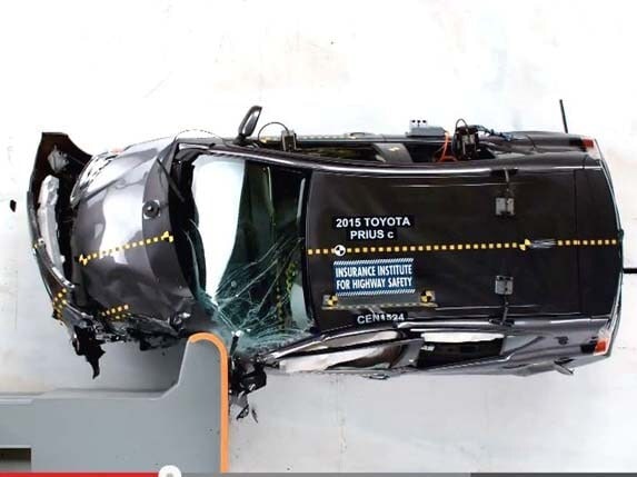 2015-toyota-prius-c-iihs-crash-retest-6-600-001