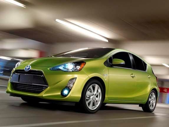 2015-toyota-prius-c-iihs-crash-retest1-lead-600-001