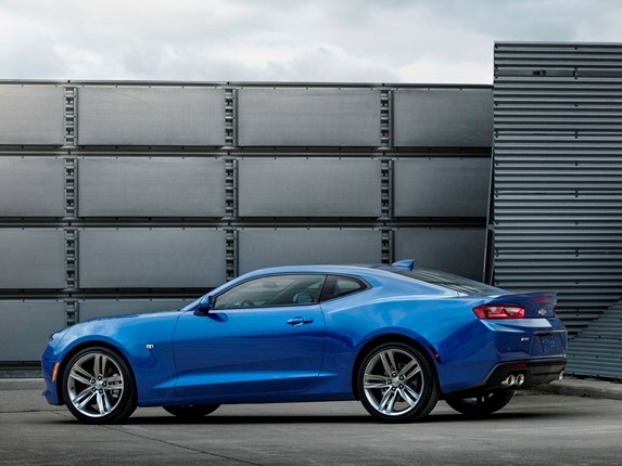 2016-chevrolet-camaro-rs-009-573-600-001