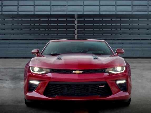 2016-chevrolet-camaro-ss-011-573-600-001