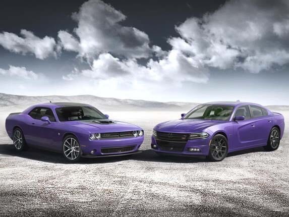 2016-dodge-challenger-charger-plum_crazy-front-static-group1-lead-600-001
