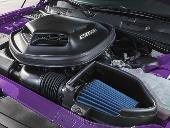 2016-dodge-challenger-charger-plum_crazy-shaker-hood-engine-detail1-600-001