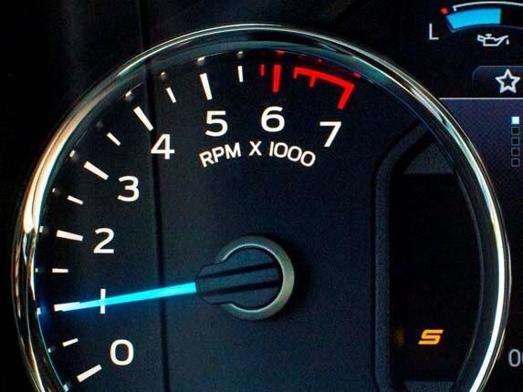 2016-ford-f-150-sport-mode-tach-display-detail1-600-001