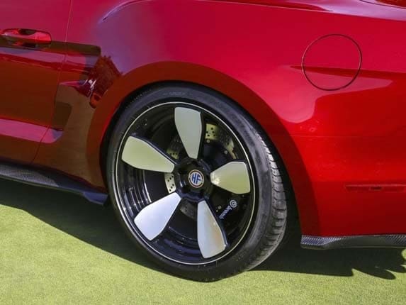 2016-galpin-fisker-rocket-speedster-wheel-tire-detail-600-001