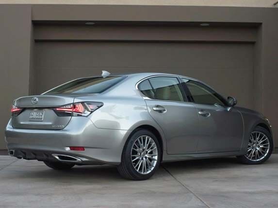 2016-lexus-gs-200t-rear-static1-600-001