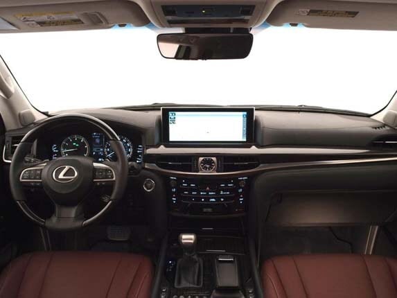 2016-lexus-lx-570-inteior-dash-detail1-600-001