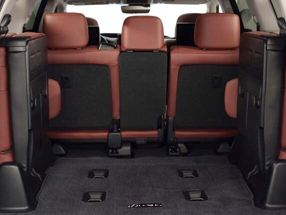 2016-lexus-lx-570-interior-row-three-seats-folded1-600-001