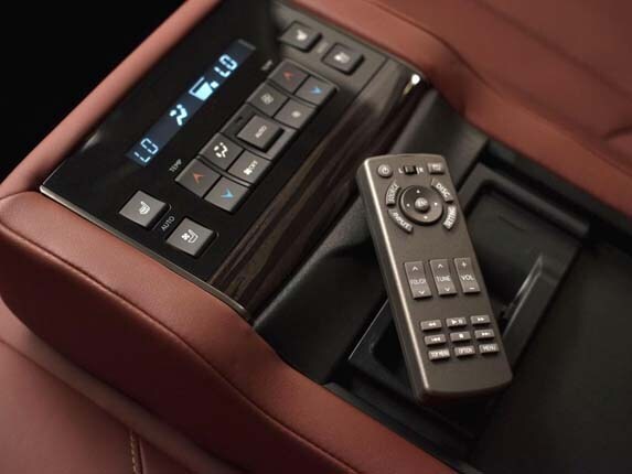 2016-lexus-lx-570-interior-row-two-rear-seat-entertainment-remote-control1-600-001