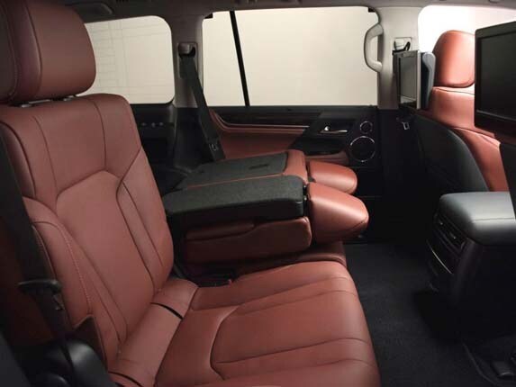 2016-lexus-lx-570-interior-row-two-rear-seat-partly-folded1-600-001