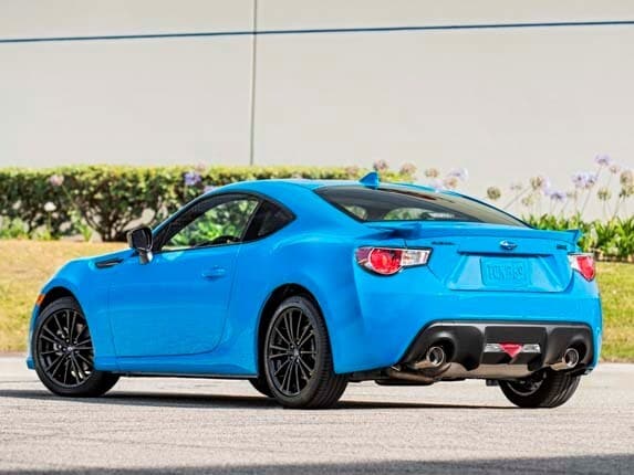 2016-subaru-brz-rear-static2-600-001
